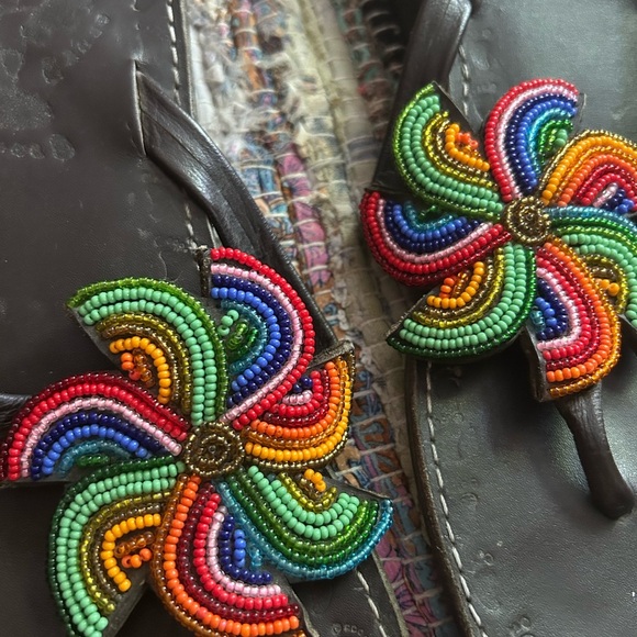 Vibrant Beaded Women's Sandals 9 - Picture 7 of 16